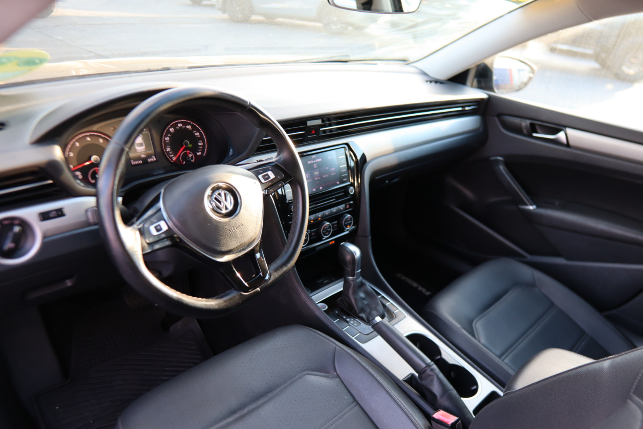 Volkswagen Passat 2.0T SE Auto 2020