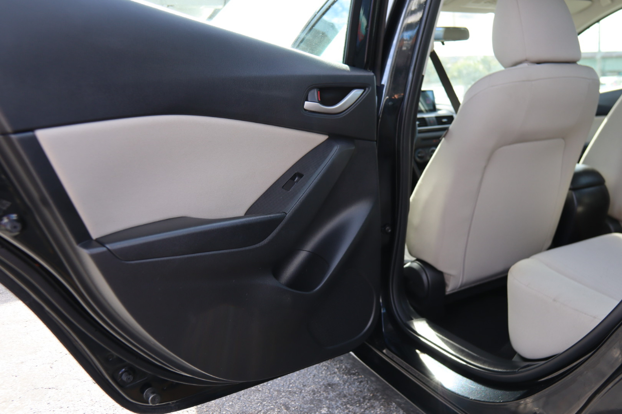 Mazda MAZDA3 4dr Sdn Auto i Sport 2016