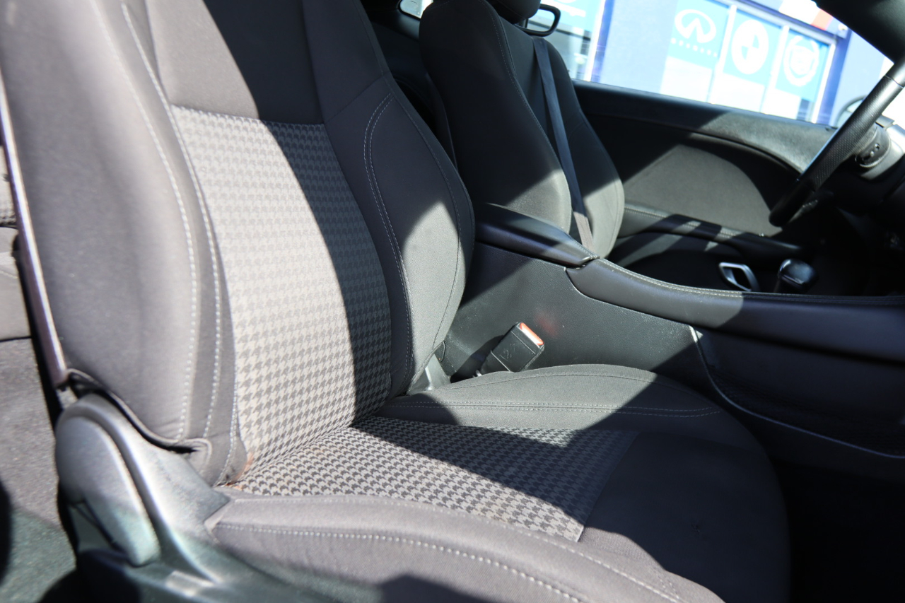 Dodge Challenger SXT RWD 2019