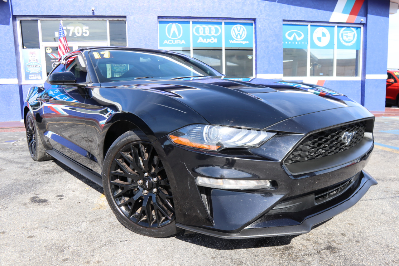 Ford Mustang EcoBoost Fastback 2018