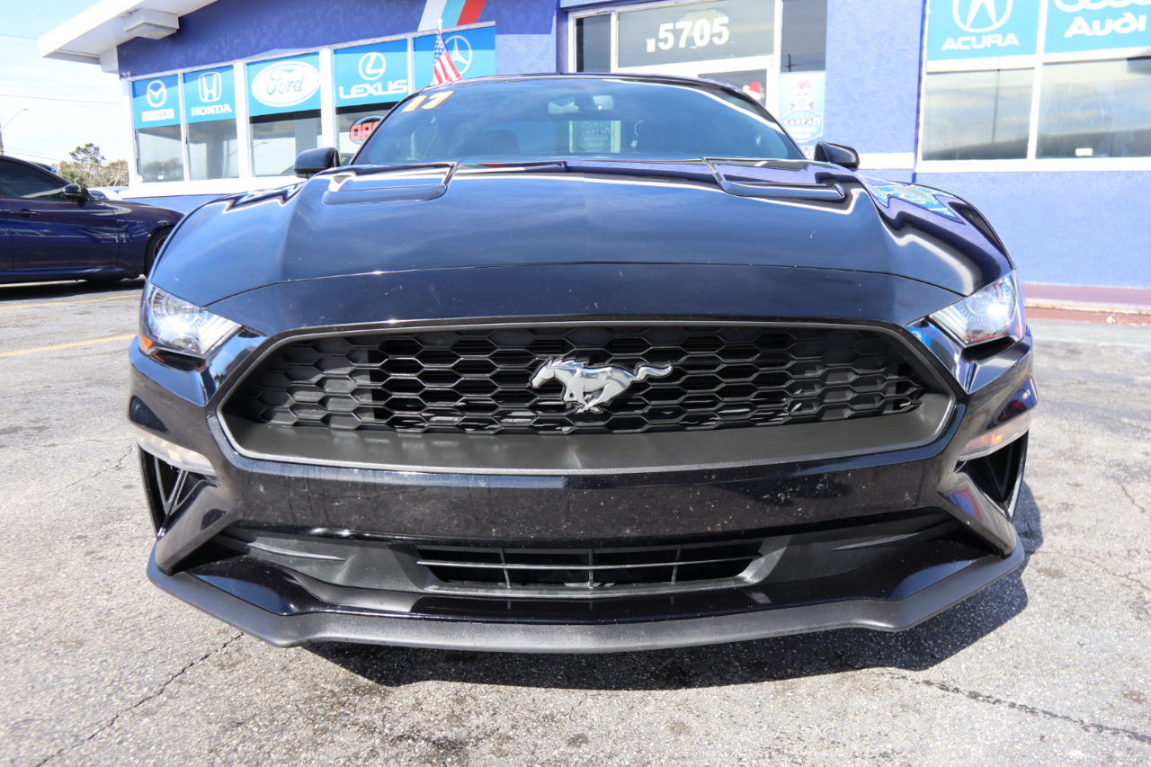 Ford Mustang EcoBoost Fastback 2018
