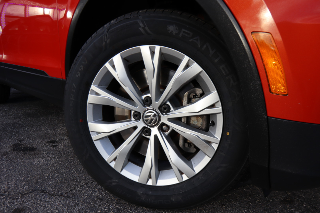 Volkswagen Tiguan 2.0T SEL R-Line Black FWD 2019