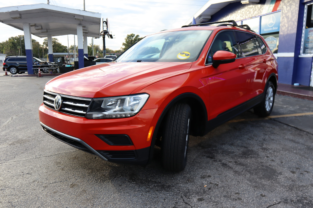Volkswagen Tiguan 2.0T SEL R-Line Black FWD 2019