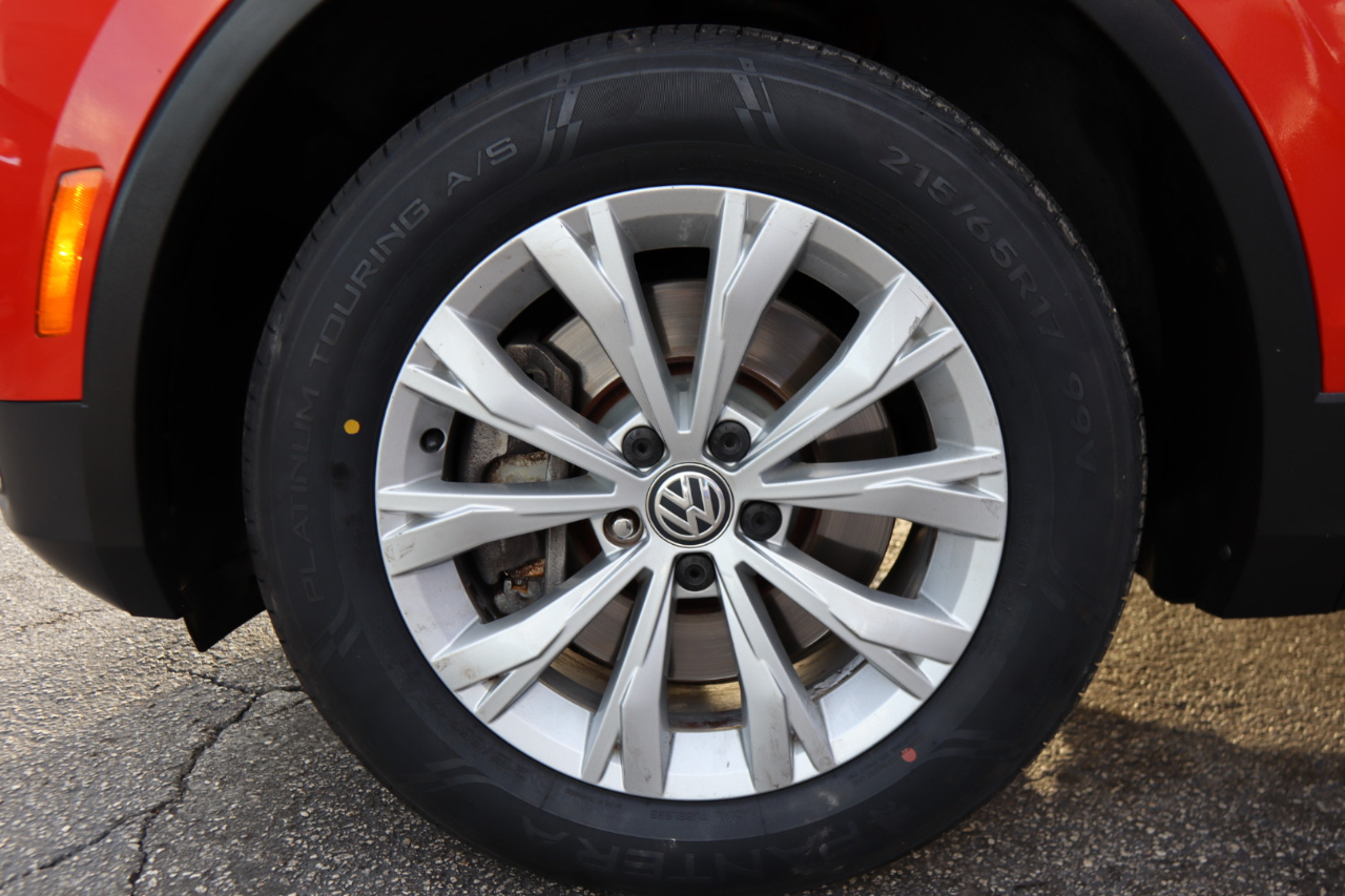 Volkswagen Tiguan 2.0T SEL R-Line Black FWD 2019