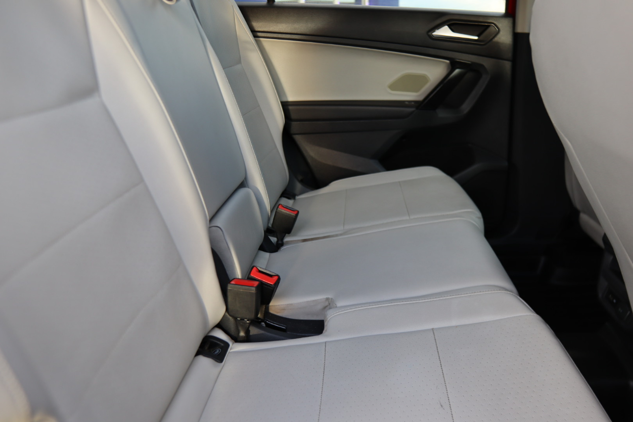 Volkswagen Tiguan 2.0T SEL R-Line Black FWD 2019