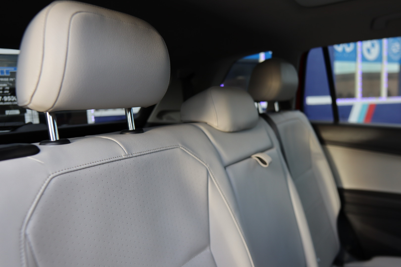 Volkswagen Tiguan 2.0T SEL R-Line Black FWD 2019