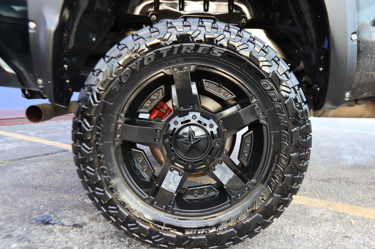 Toyota Tundra 2WD Truck Double Cab 4.6L V8 6-Spd AT SR5 (Natl) 2014