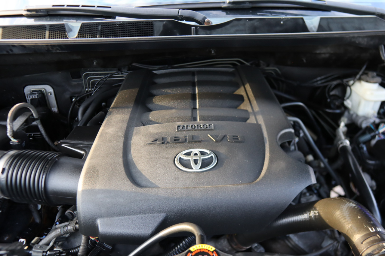 Toyota Tundra 2WD Truck Double Cab 4.6L V8 6-Spd AT SR5 (Natl) 2014