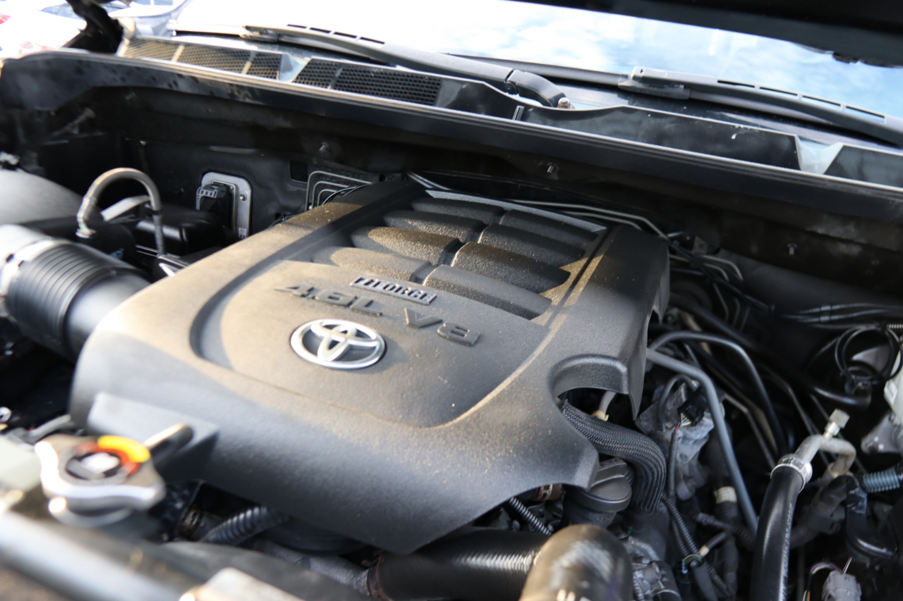 Toyota Tundra 2WD Truck Double Cab 4.6L V8 6-Spd AT SR5 (Natl) 2014