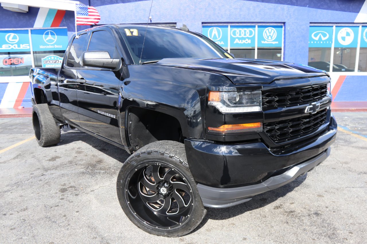 Chevrolet Silverado 1500 2WD Double Cab 143.5" Work Truck 2017