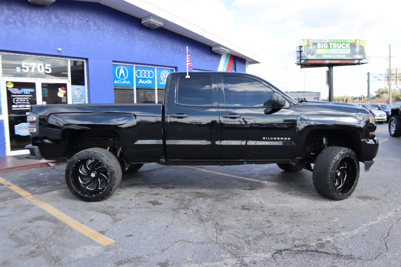Chevrolet Silverado 1500 2WD Double Cab 143.5" Work Truck 2017