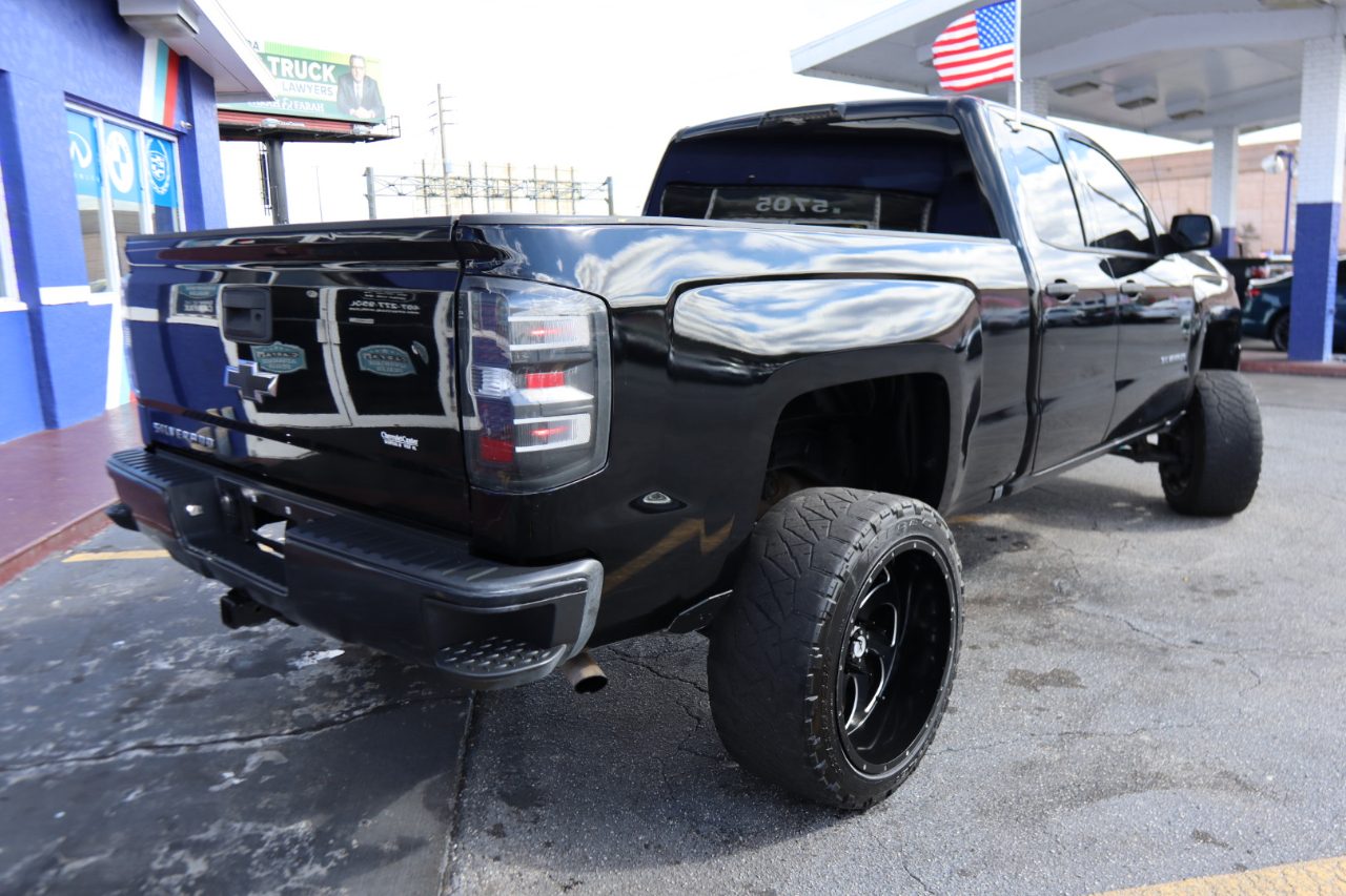 Chevrolet Silverado 1500 2WD Double Cab 143.5" Work Truck 2017