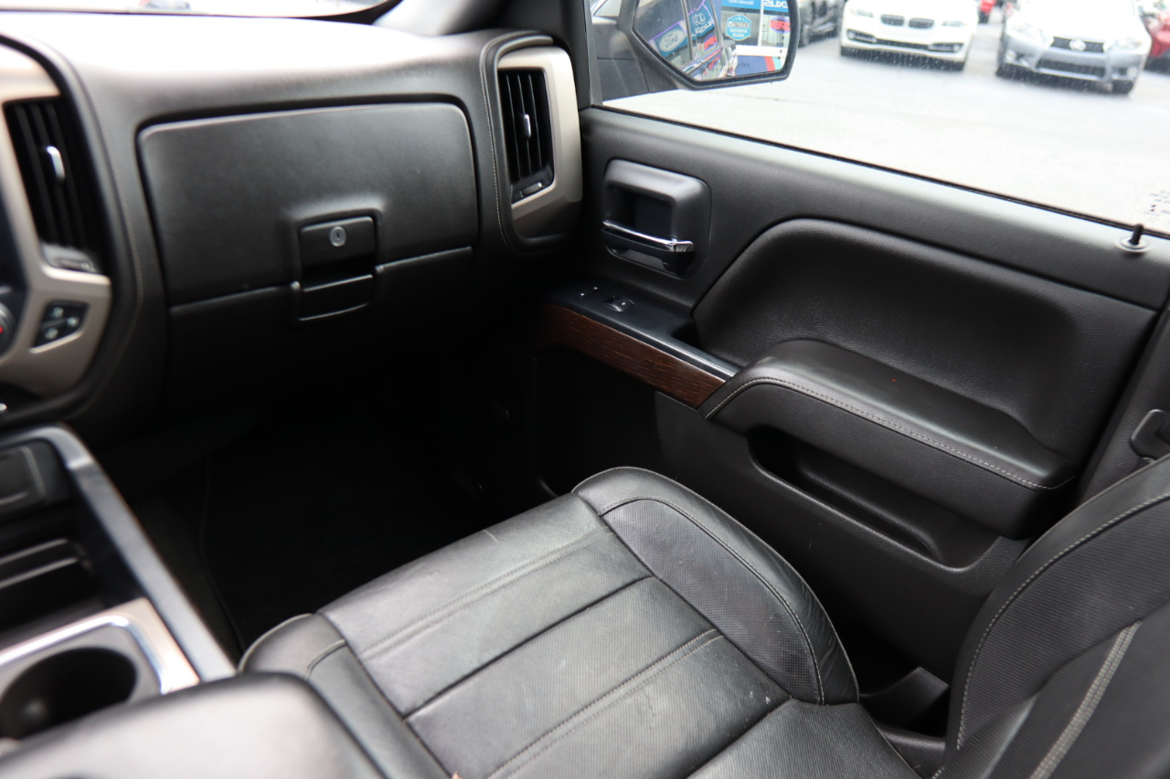 GMC Sierra 1500 4WD Crew Cab 143.5" Denali 2017