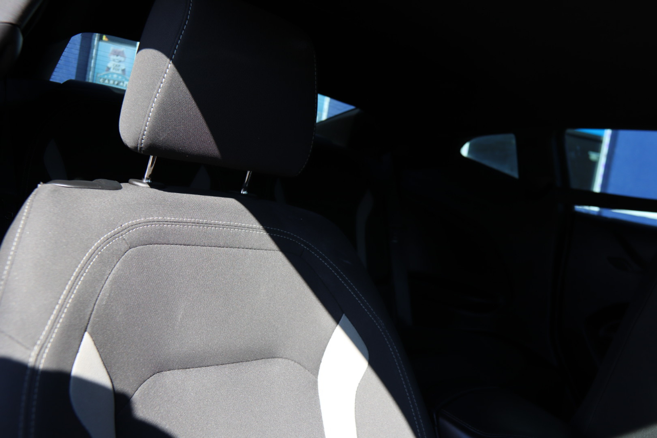 Chevrolet Camaro 2dr Cpe 1LT 2019