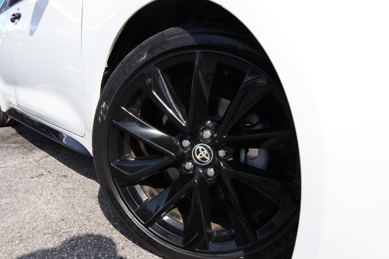 Toyota Corolla Nightshade CVT (Natl) 2020