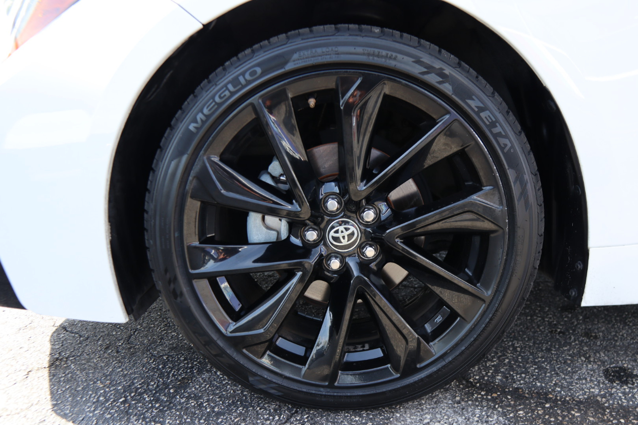 Toyota Corolla Nightshade CVT (Natl) 2020