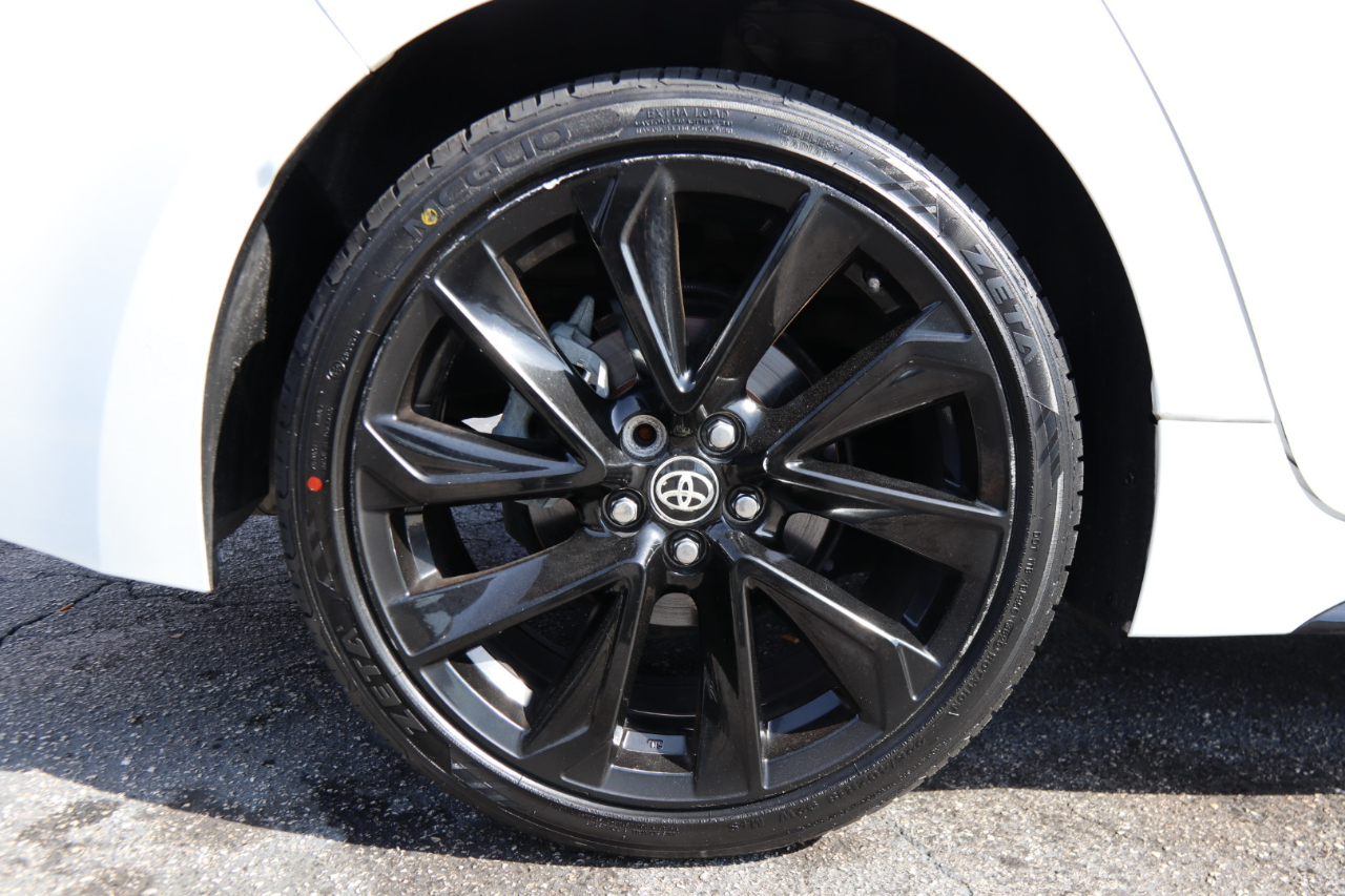 Toyota Corolla Nightshade CVT (Natl) 2020