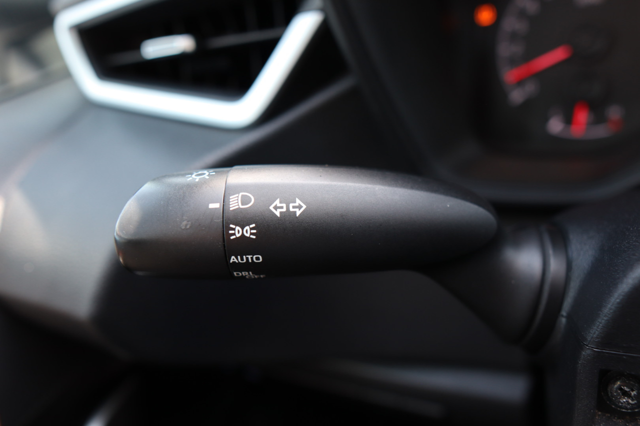 Toyota Corolla Nightshade CVT (Natl) 2020