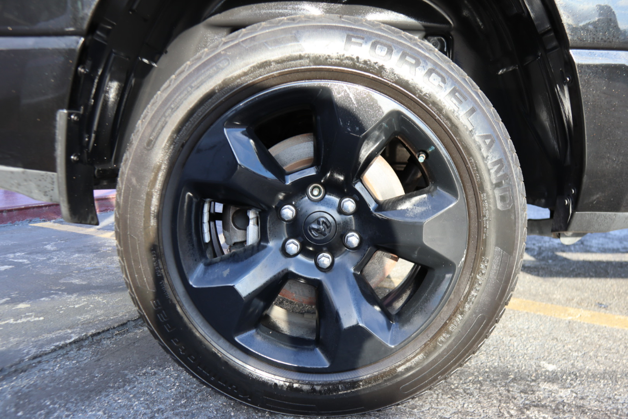 RAM 1500 Big Horn/Lone Star 4x2 Quad Cab 6'4" Box 2019