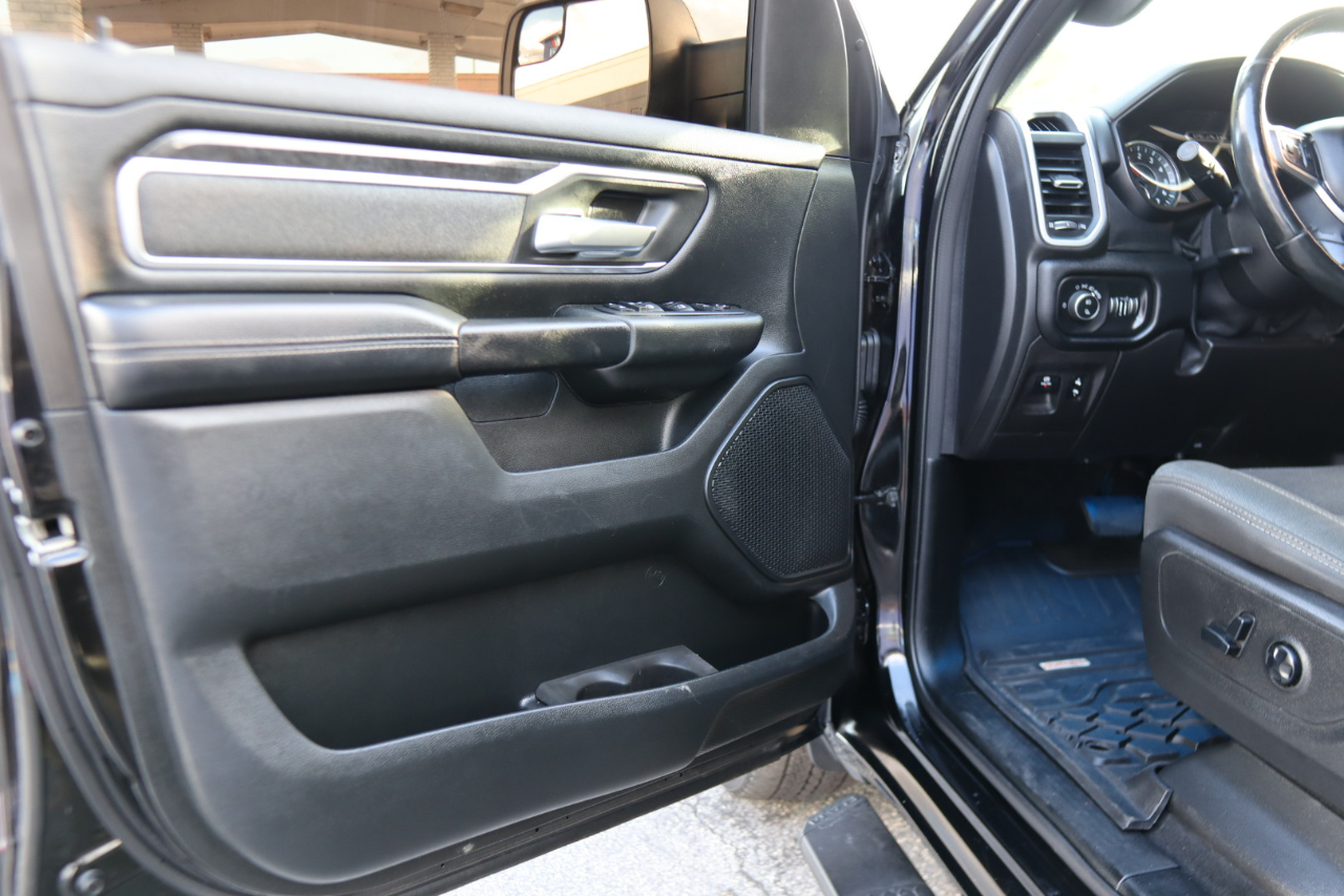 RAM 1500 Big Horn/Lone Star 4x2 Quad Cab 6'4" Box 2019