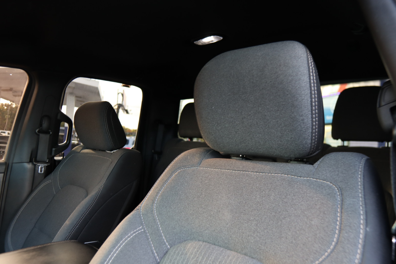 RAM 1500 Big Horn/Lone Star 4x2 Quad Cab 6'4" Box 2019