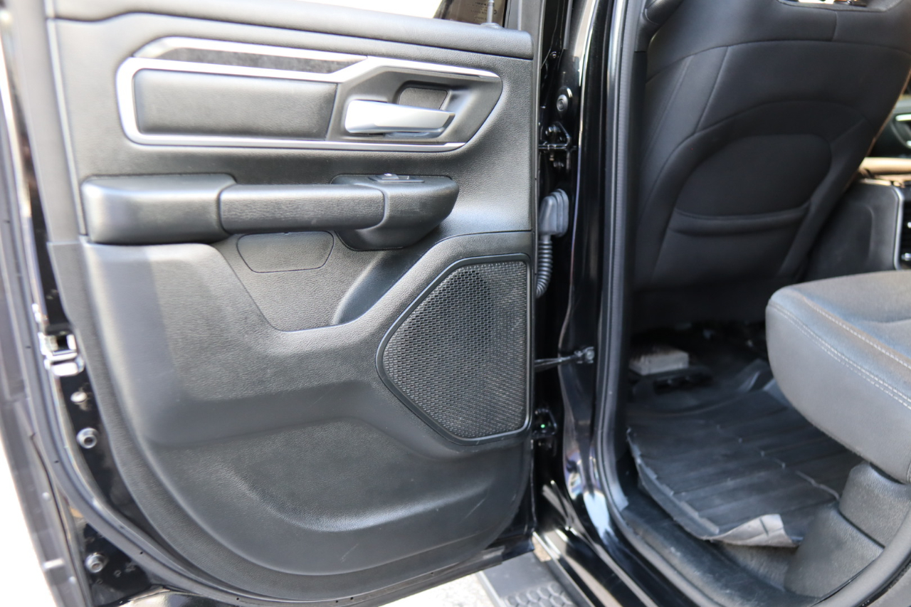 RAM 1500 Big Horn/Lone Star 4x2 Quad Cab 6'4" Box 2019