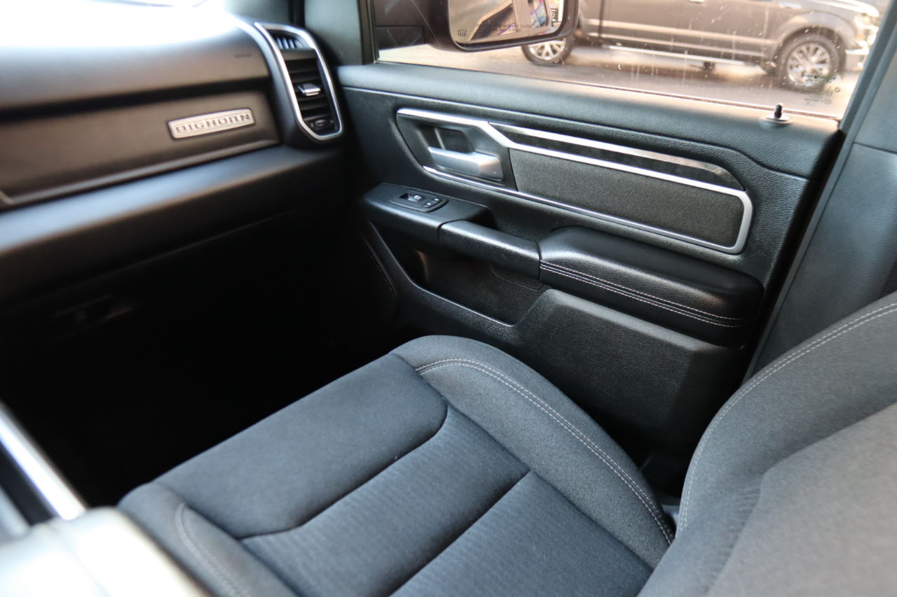 RAM 1500 Big Horn/Lone Star 4x2 Quad Cab 6'4" Box 2019