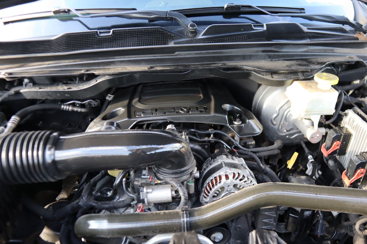 RAM 1500 Big Horn/Lone Star 4x2 Quad Cab 6'4" Box 2019