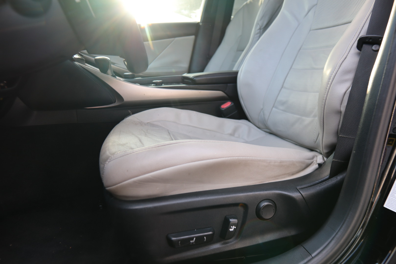 Lexus IS 250 4dr Sport Sdn Auto RWD 2014