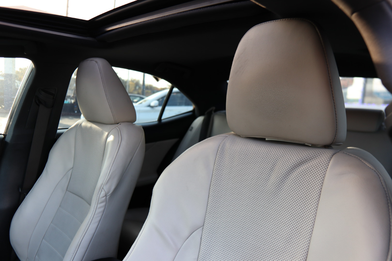 Lexus IS 250 4dr Sport Sdn Auto RWD 2014