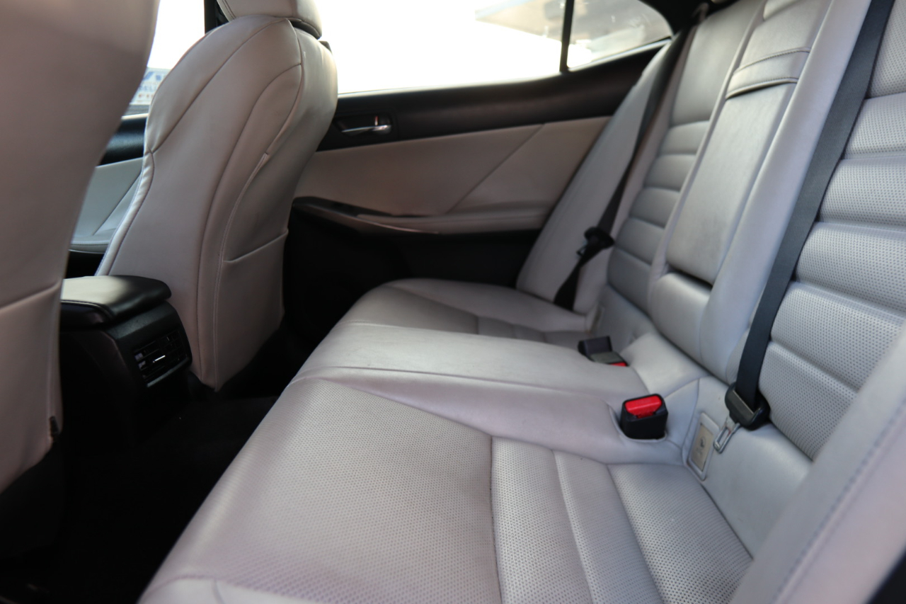 Lexus IS 250 4dr Sport Sdn Auto RWD 2014