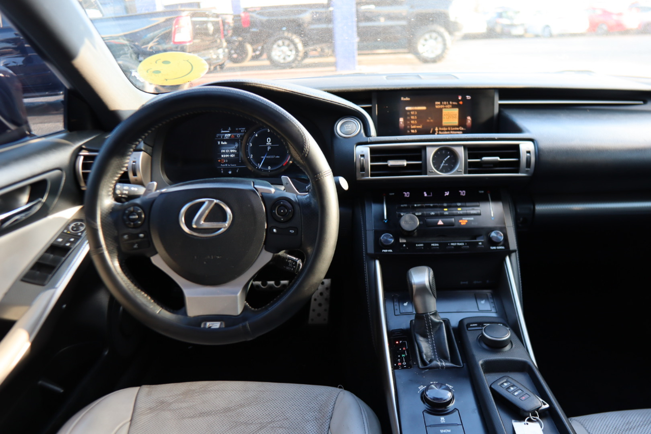 Lexus IS 250 4dr Sport Sdn Auto RWD 2014