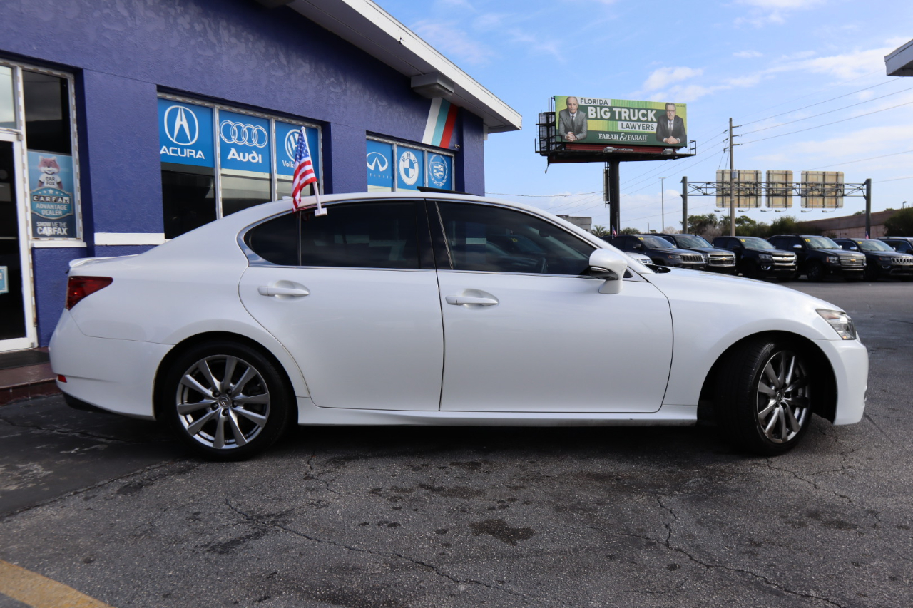 Lexus GS 350 4dr Sdn RWD 2014