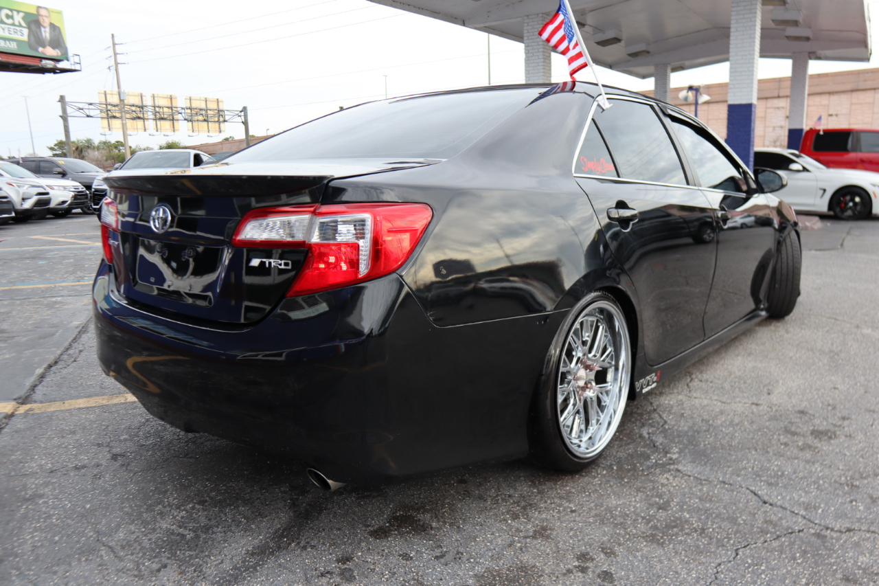 Toyota Camry 2014.5 4dr Sdn I4 Auto SE Sport (Natl) 2014