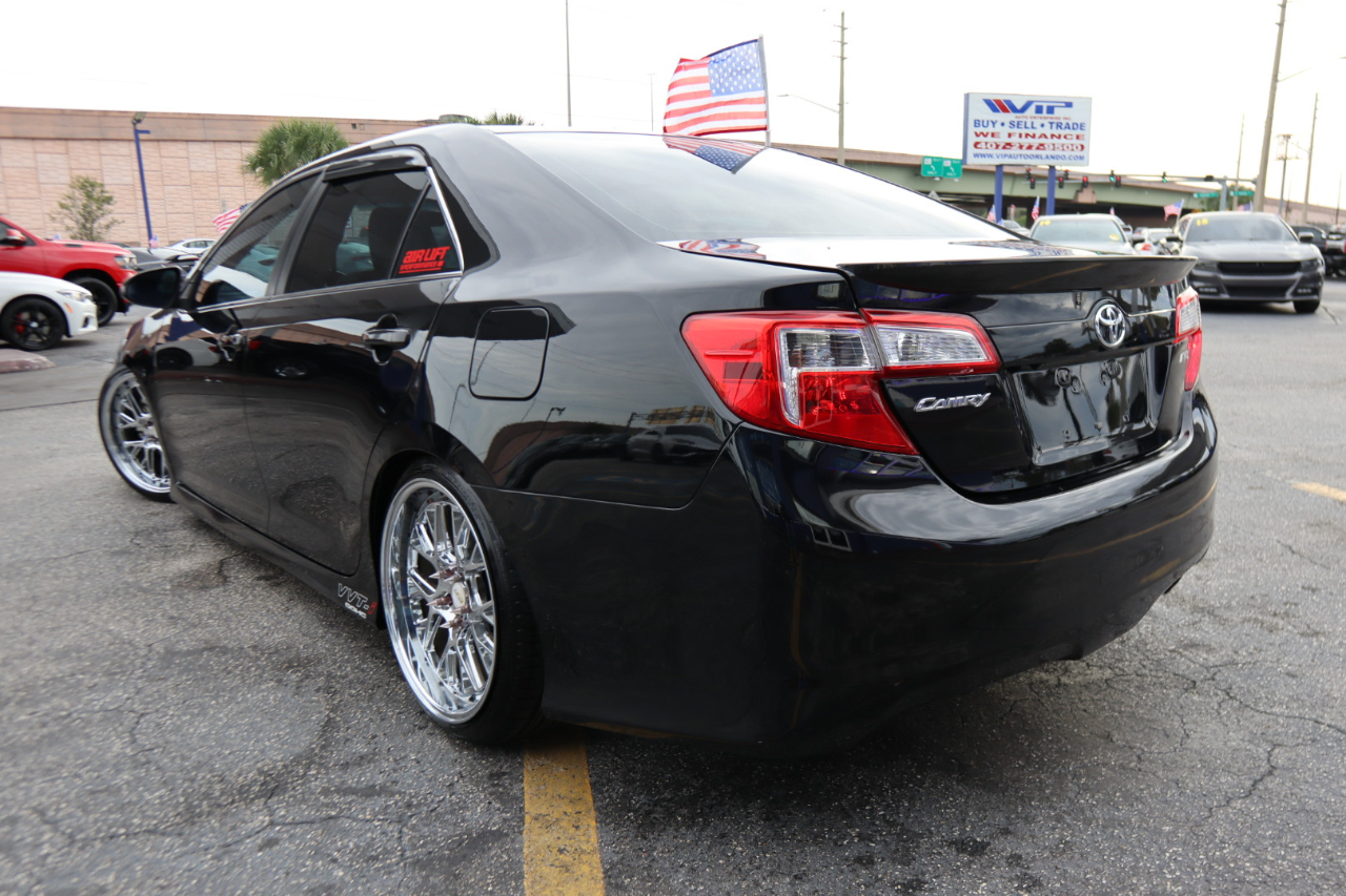 Toyota Camry 2014.5 4dr Sdn I4 Auto SE Sport (Natl) 2014