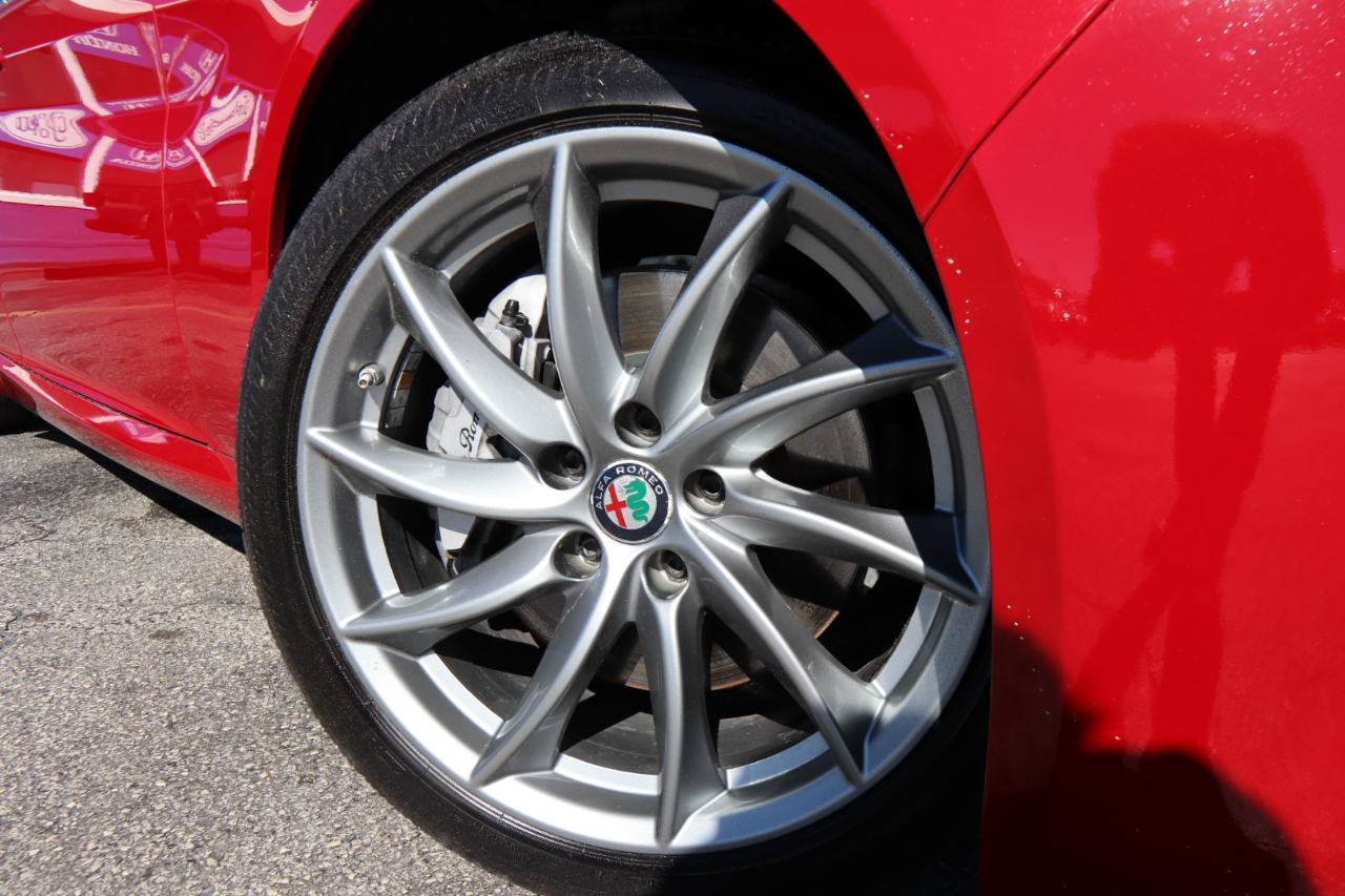 Alfa Romeo Giulia AWD 2017