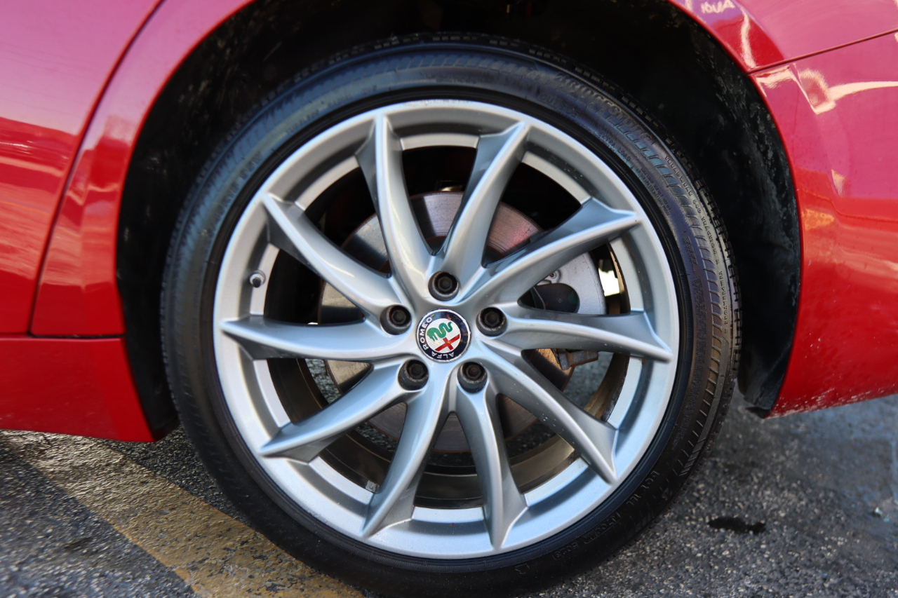 Alfa Romeo Giulia AWD 2017