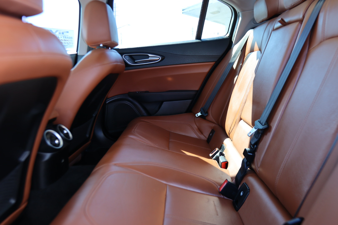 Alfa Romeo Giulia AWD 2017