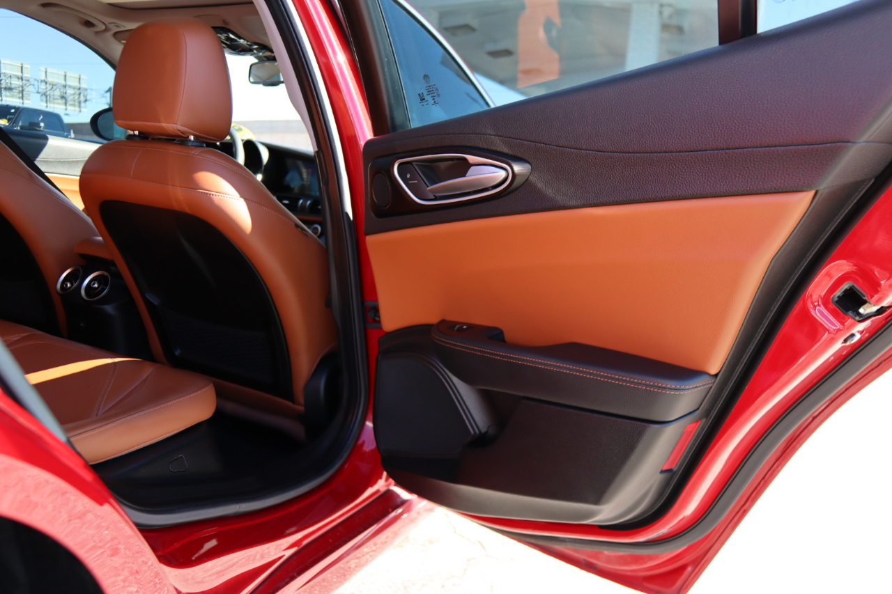 Alfa Romeo Giulia AWD 2017