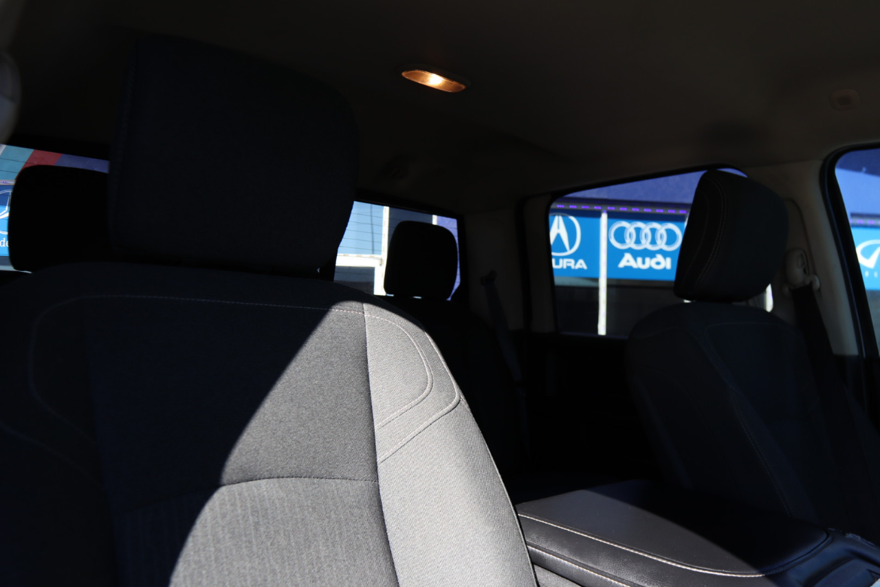 RAM 2500 Tradesman 4x4 Crew Cab 6'4" Box 2020