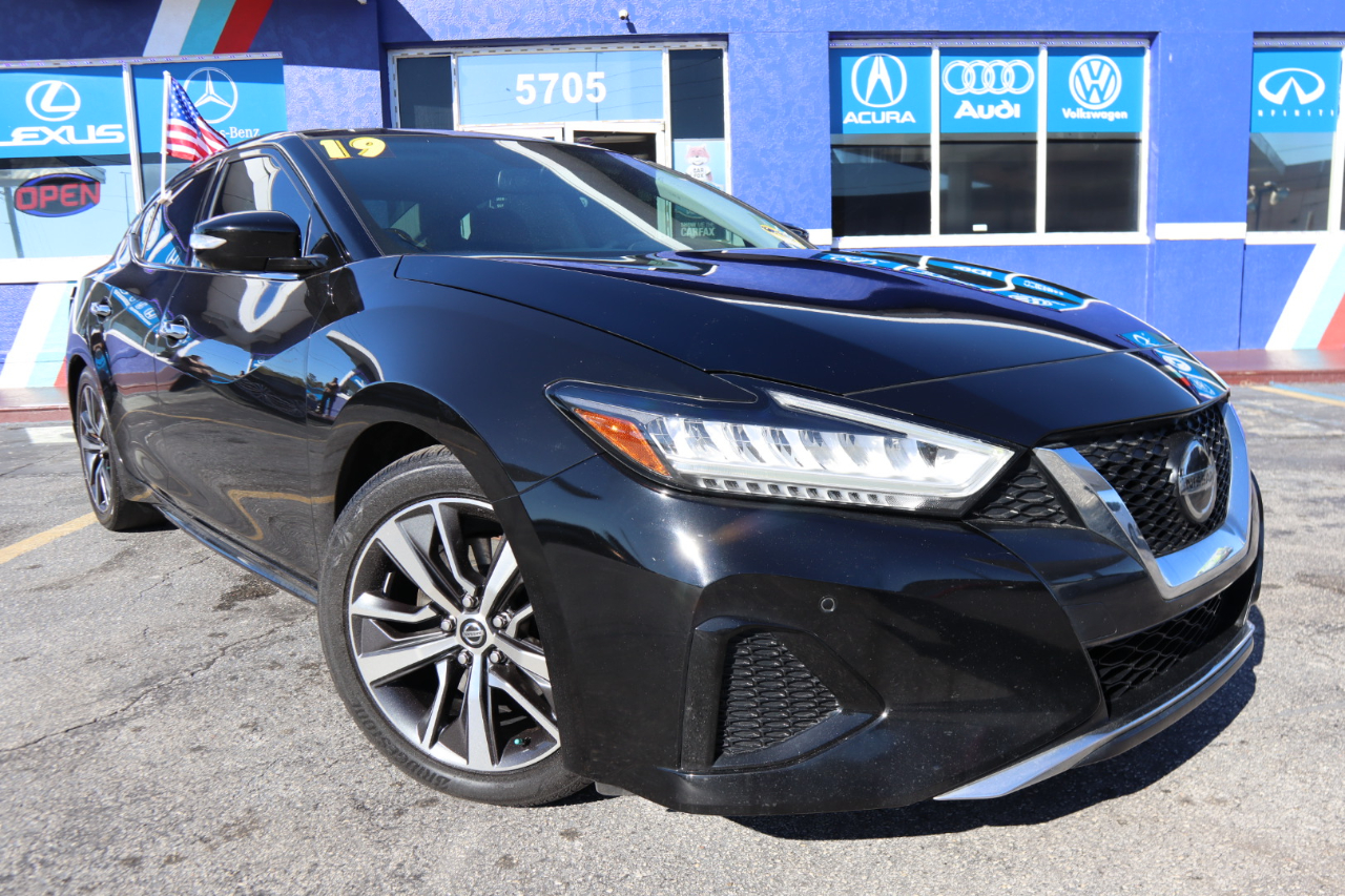 Nissan Maxima SL 3.5L 2019