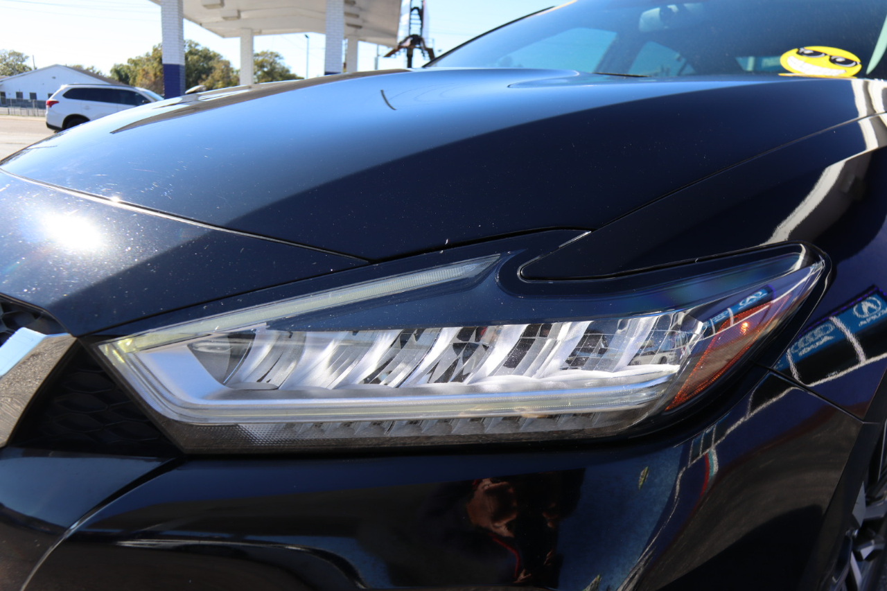Nissan Maxima SL 3.5L 2019