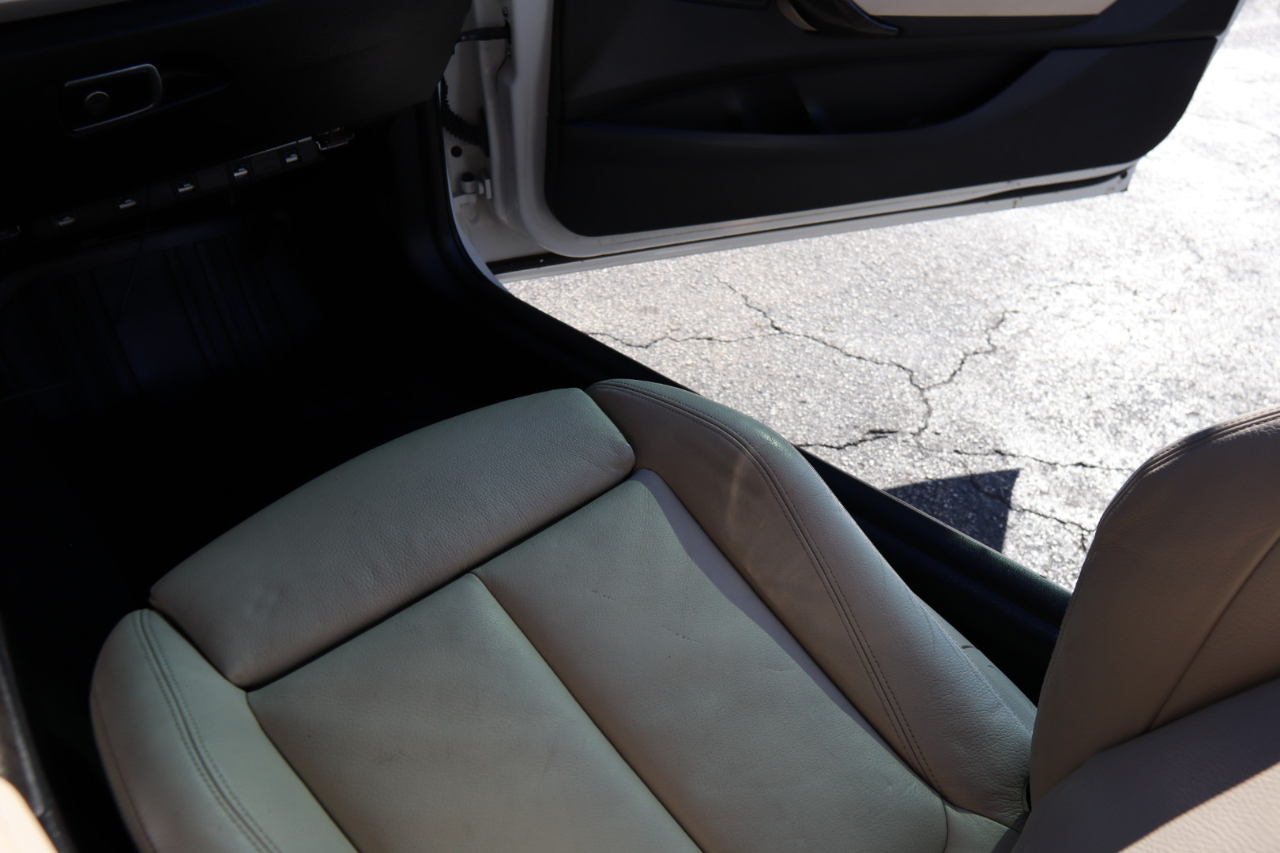 BMW 2 Series 2dr Cpe M235i RWD 2015