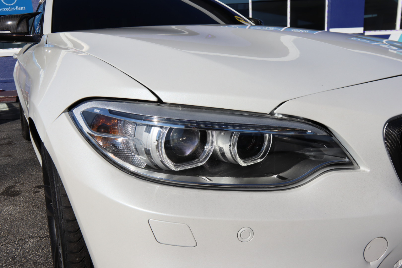 BMW 2 Series 2dr Cpe M235i RWD 2015