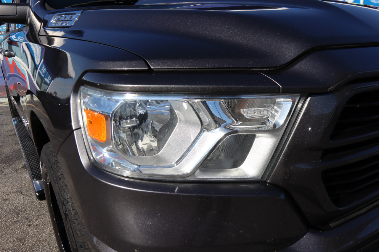 RAM 1500 Big Horn/Lone Star 4x4 Crew Cab 5'7" Box 2019