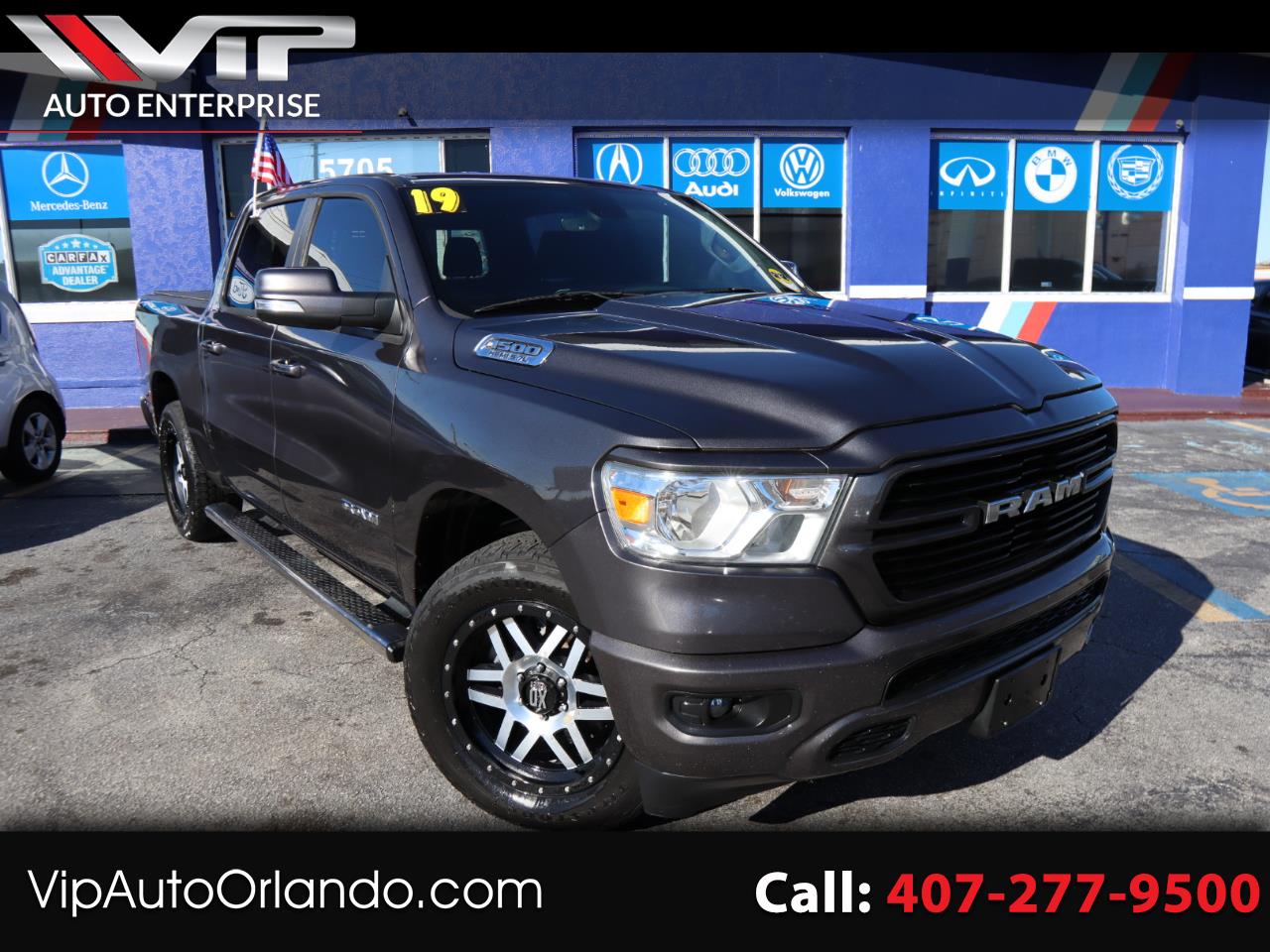 2019 RAM 1500 Big Horn/Lone Star 4x4 Crew Cab 5'7" Box