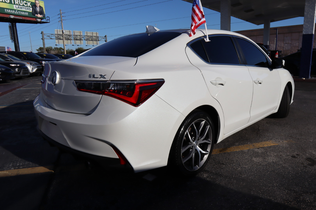 Acura ILX Sedan w/Technology Pkg 2020