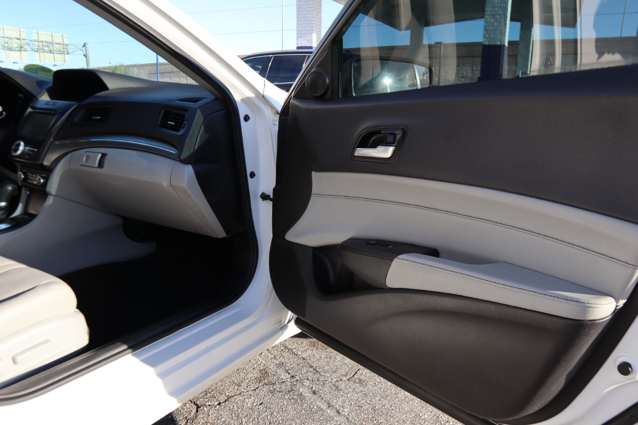 Acura ILX Sedan w/Technology Pkg 2020