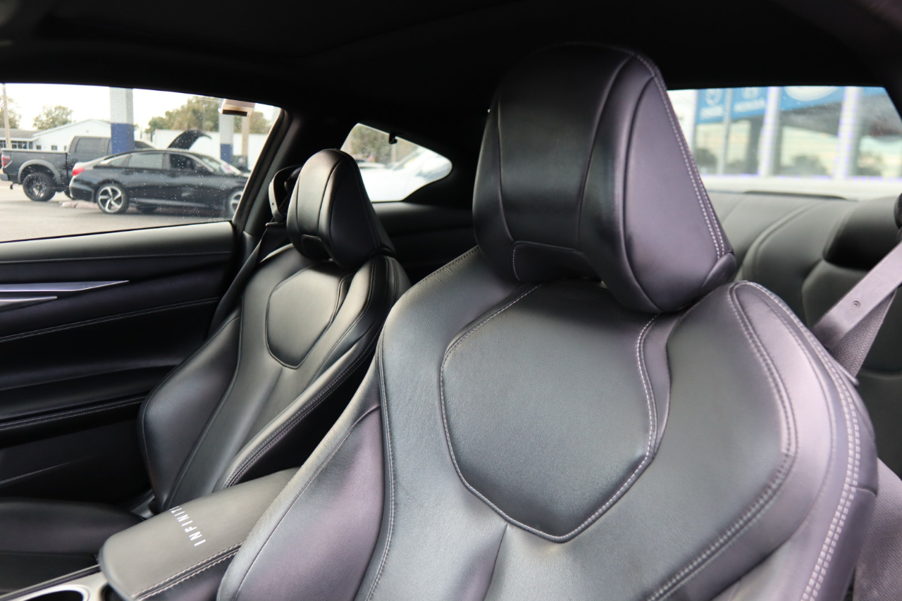 Infiniti Q60 3.0t LUXE RWD 2020