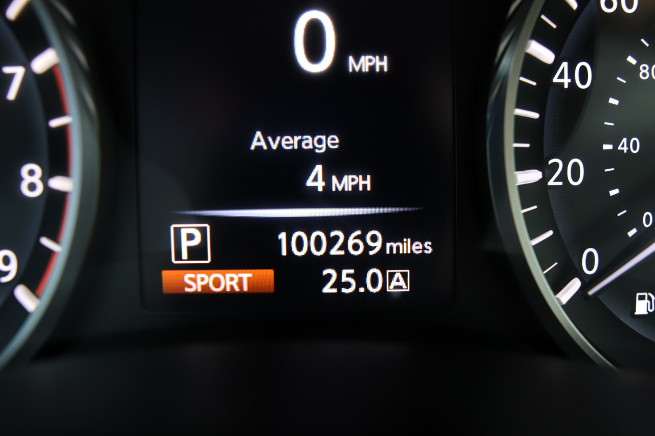 Infiniti Q60 3.0t LUXE RWD 2020